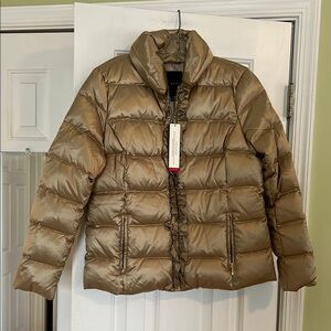 Talbot’s Women's Gold Puffer Jacket.Sz-M.Tags on.Never worn